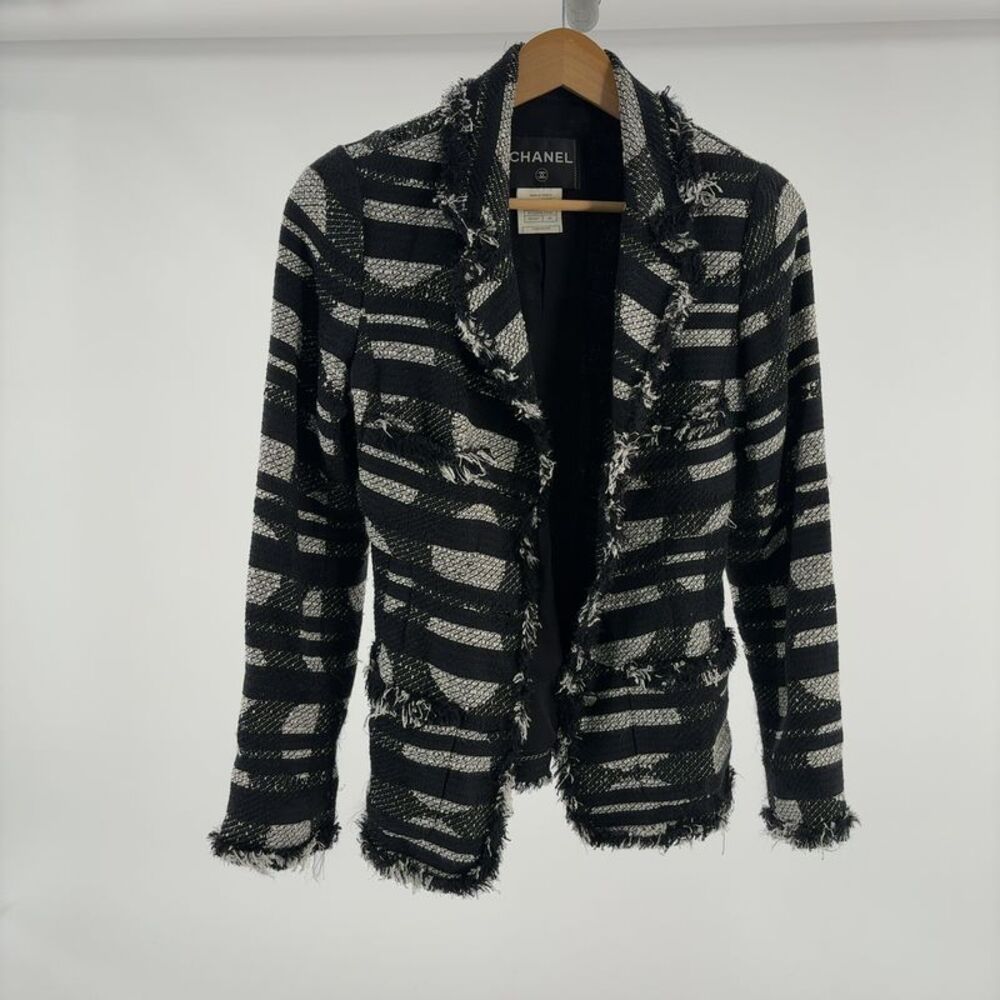 CHANEL Blazer in Multicolor